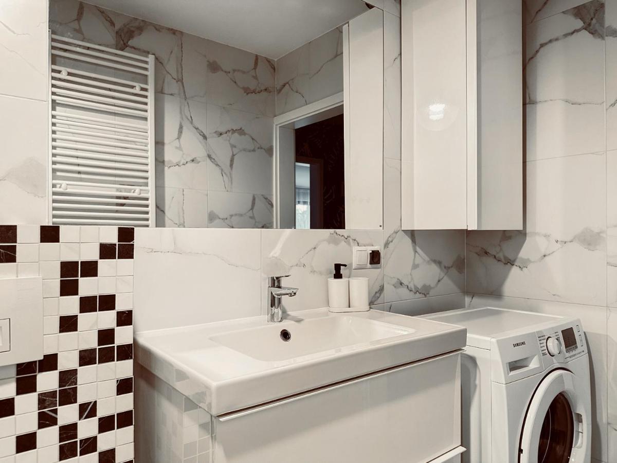 Cozy Apartment In Old Chocolate Factory Krakau Buitenkant foto