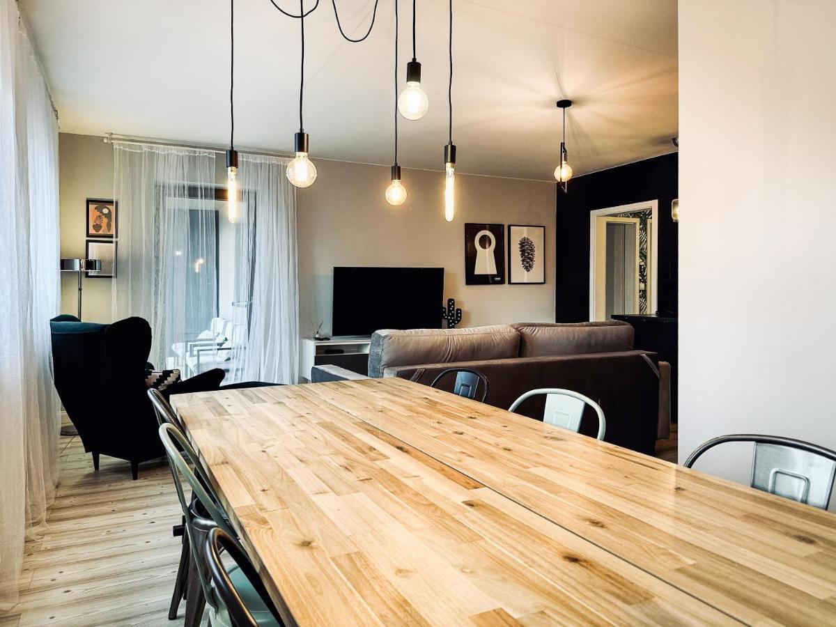 Cozy Apartment In Old Chocolate Factory Krakau Buitenkant foto